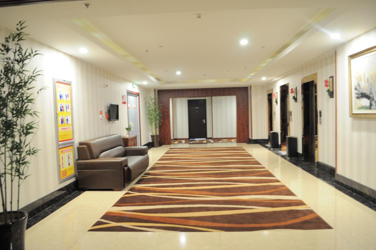Hotel Ramada Linyi North Exterior foto